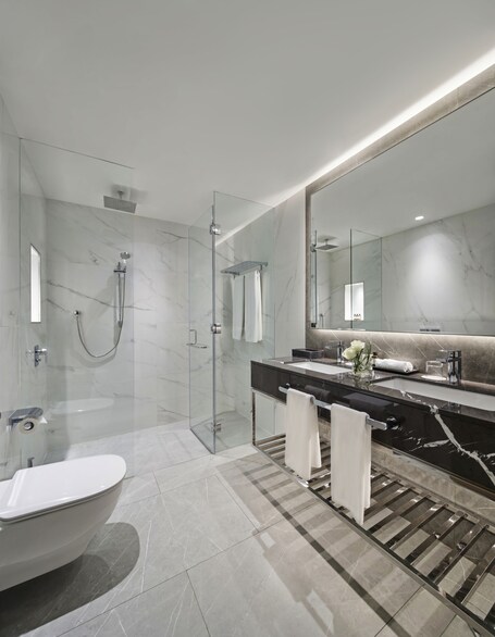 Fairmont Dubai - Image 24