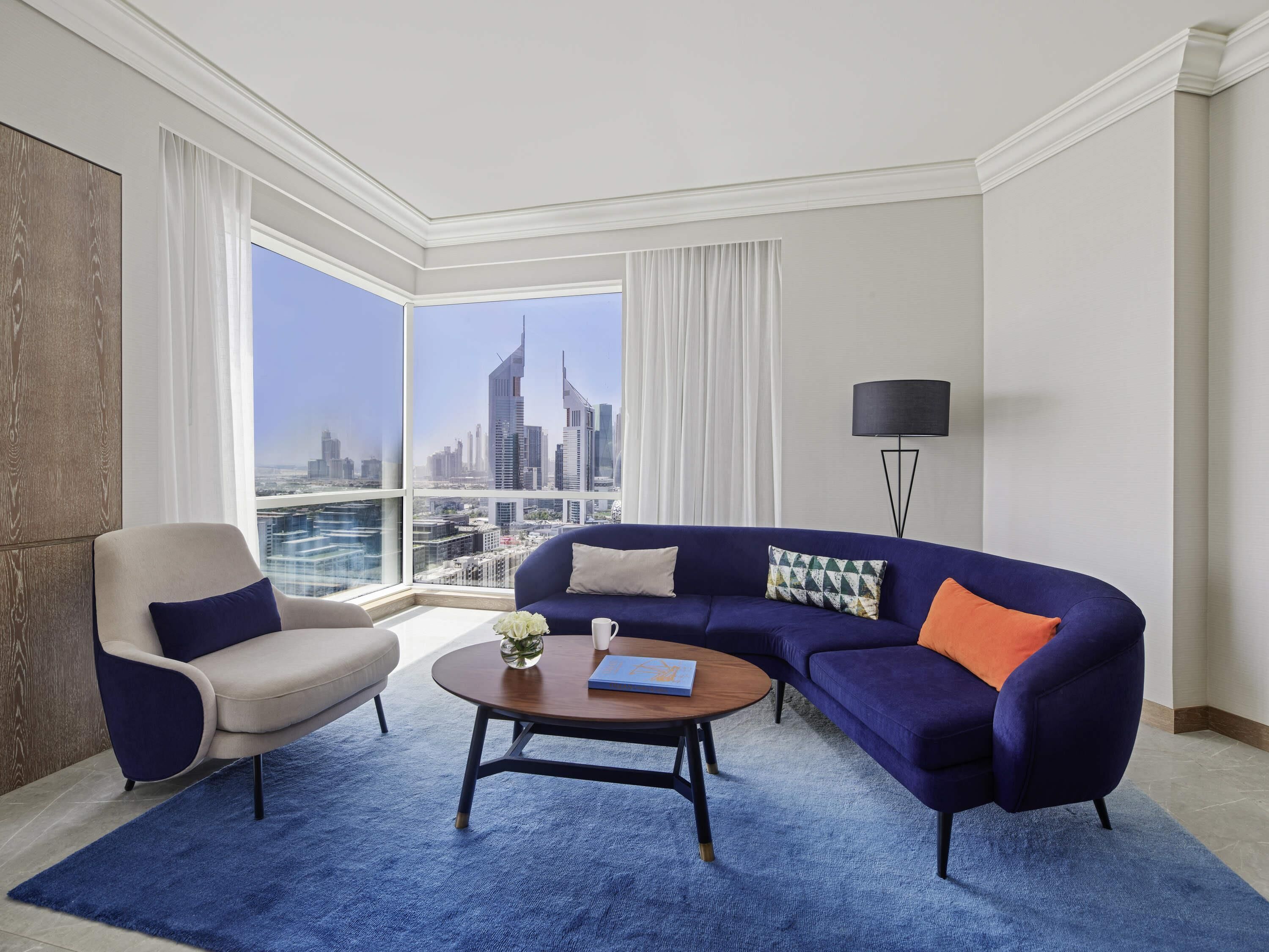 Junior Suite King | Premium bedding, minibar, in-room safe, desk