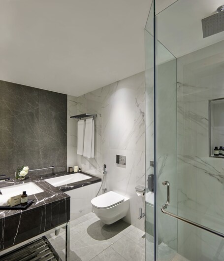 Fairmont Dubai - Image 40