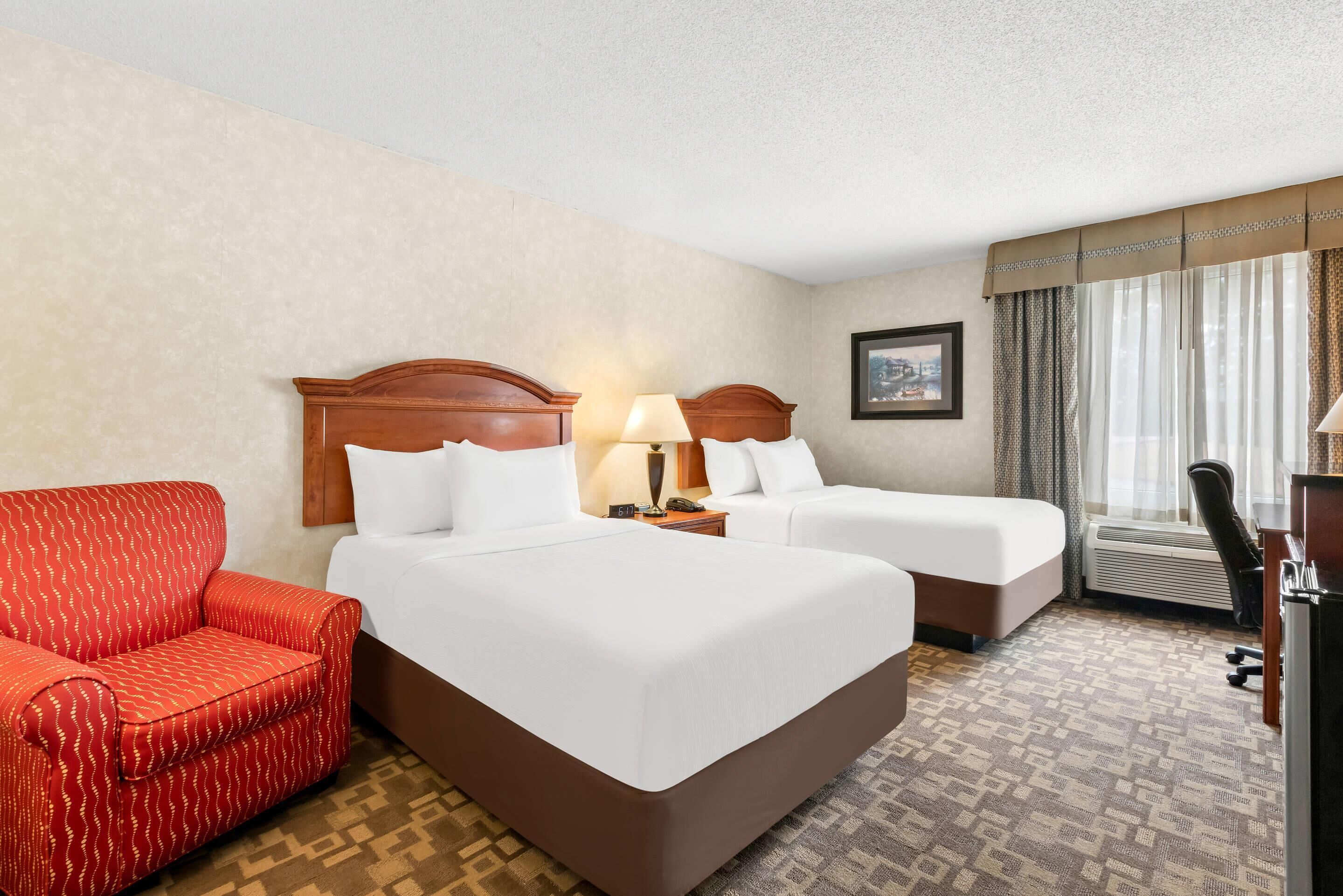 Standard Room, 2 Double Beds, Non Smoking | In-room safe, individually furnished, desk, laptop workspace