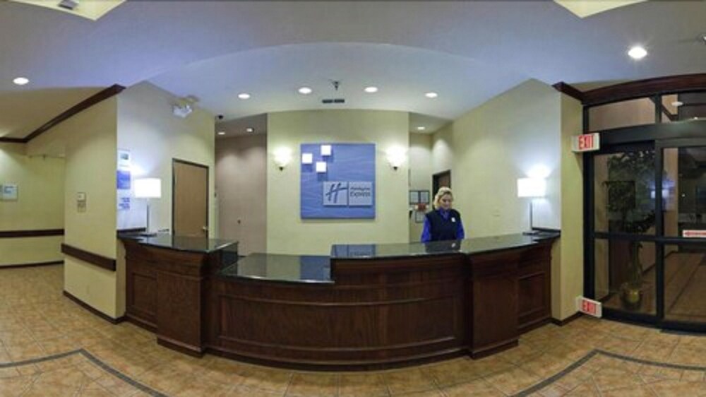 Holiday Inn Express & Suites Abilene by IHG photo 8