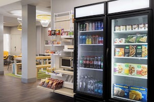 Snack bar