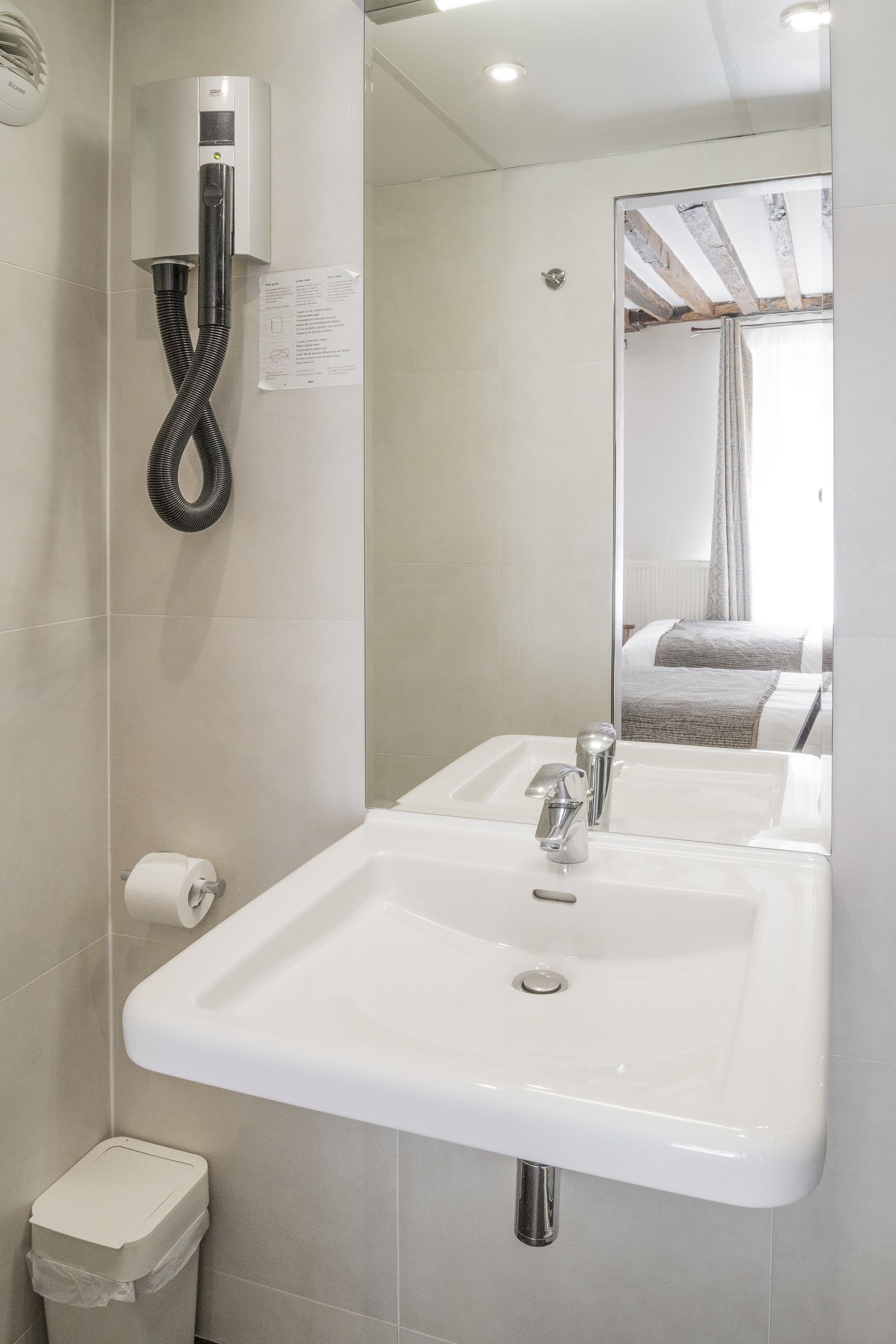 Foto - Hotel Chabrol Opera