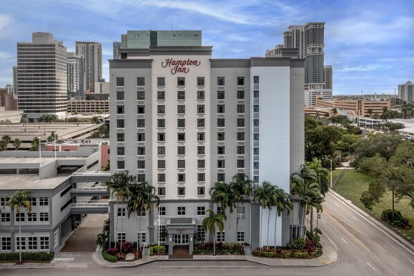 Exterior - Hampton Inn Ft. Lauderdale/Downtown Las Olas Area (Fort Lauderdale)