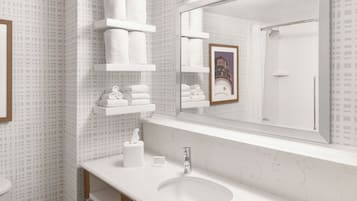 Combined shower/tub, free toiletries, hair dryer, towels