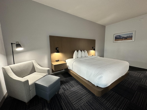 Hotel Cheyenne - Cheyenne, WY