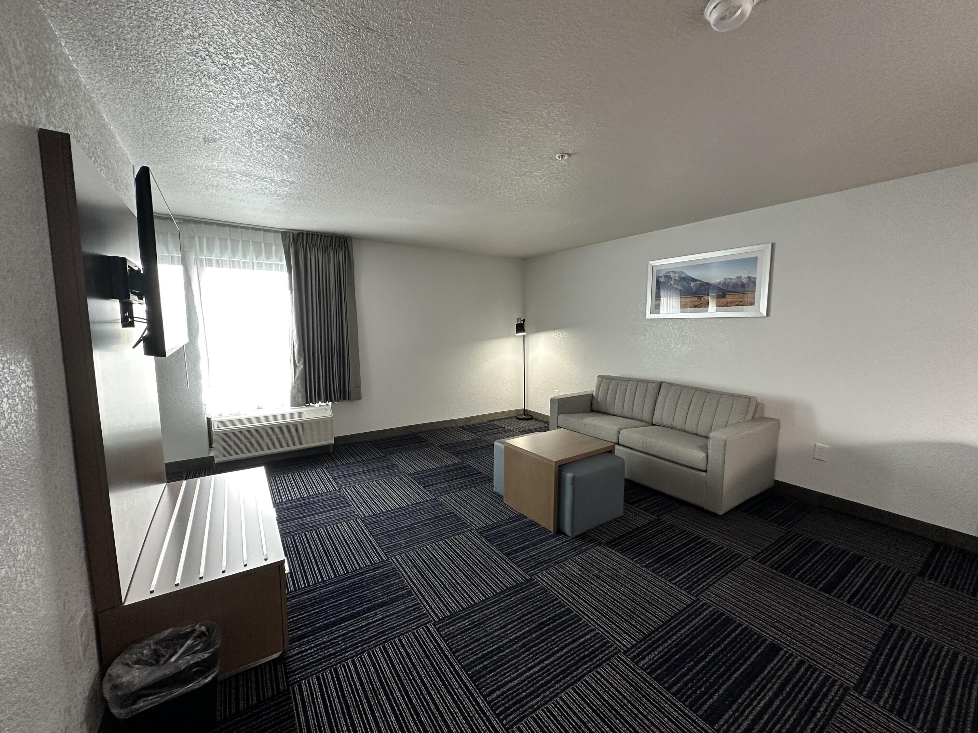 Suite, 1 très grand lit, non-fumeurs (with Single Sofabed) | Literie hypoallergénique, couette en duvet d'oie, surmatelas