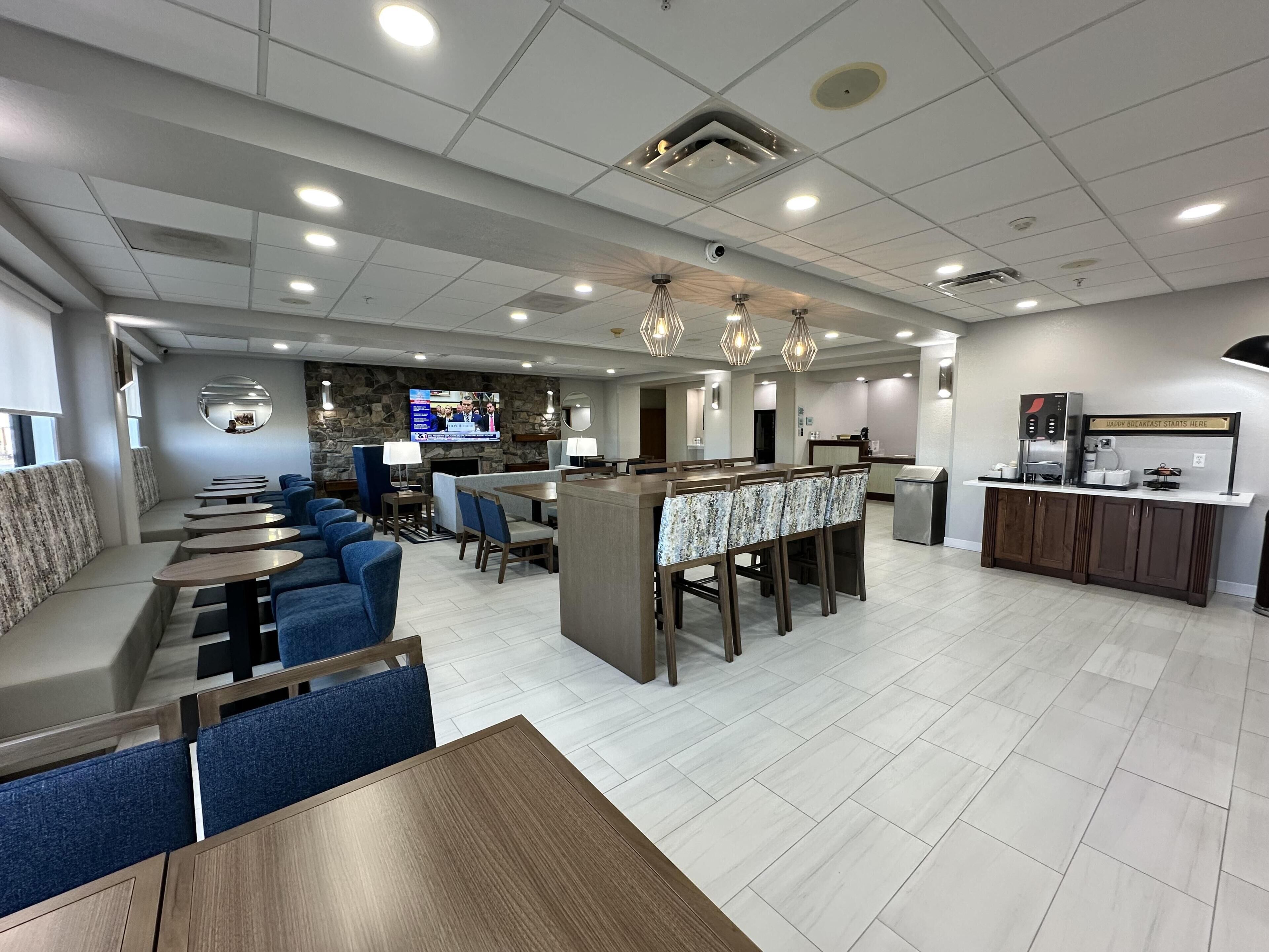 Free daily buffet breakfast