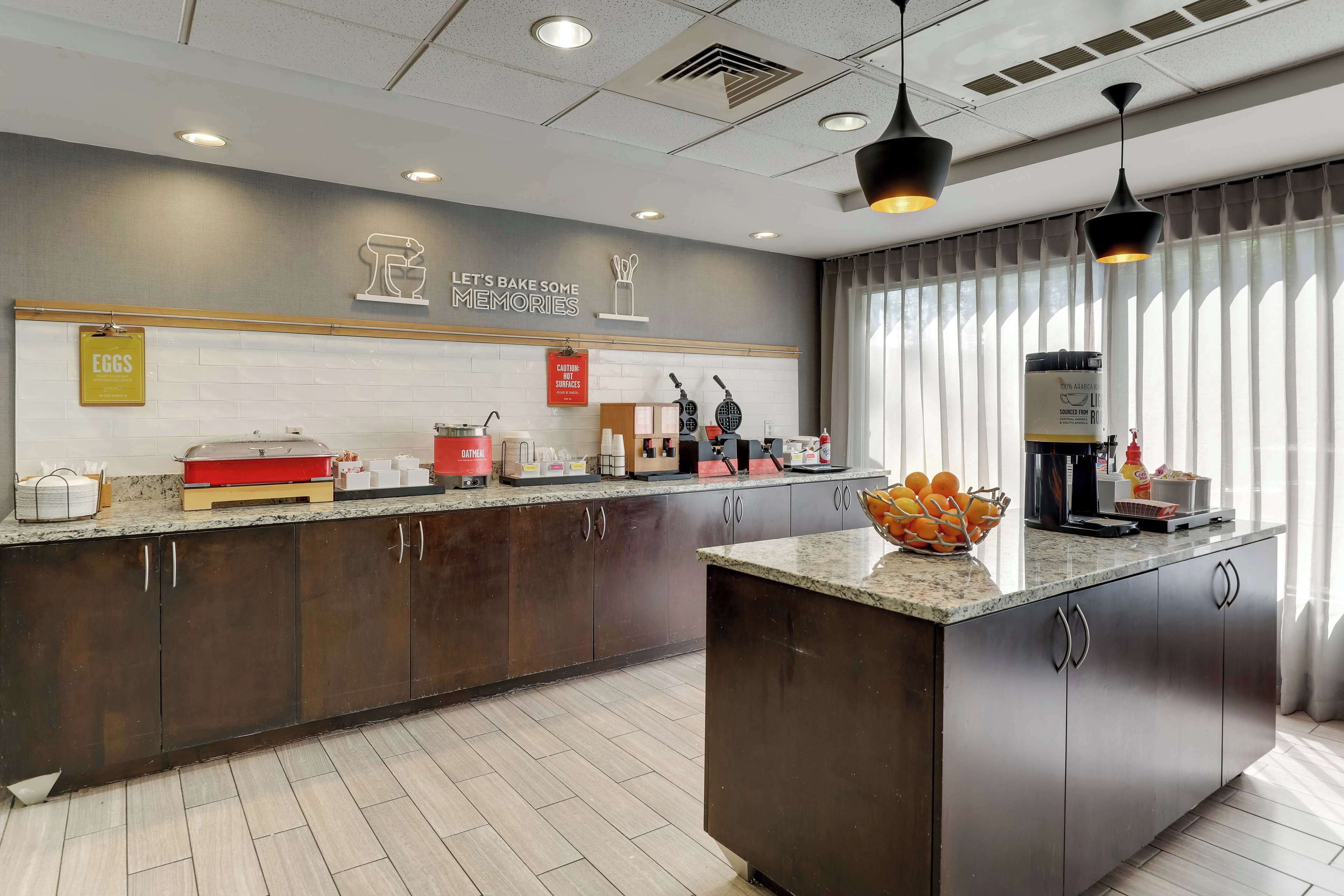 Free daily buffet breakfast