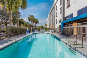 Pool - Hampton Inn & Suites Port St. Lucie, West (Port Saint Lucie)