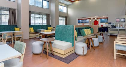 Hampton Inn & Suites Port St. Lucie, West