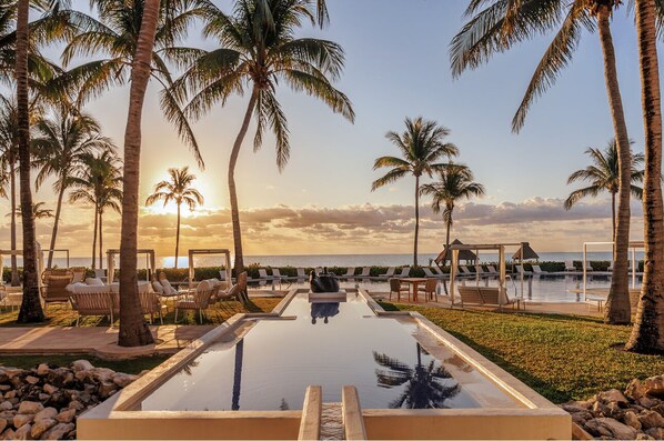 2 outdoor pools, cabanas (surcharge), pool umbrellas