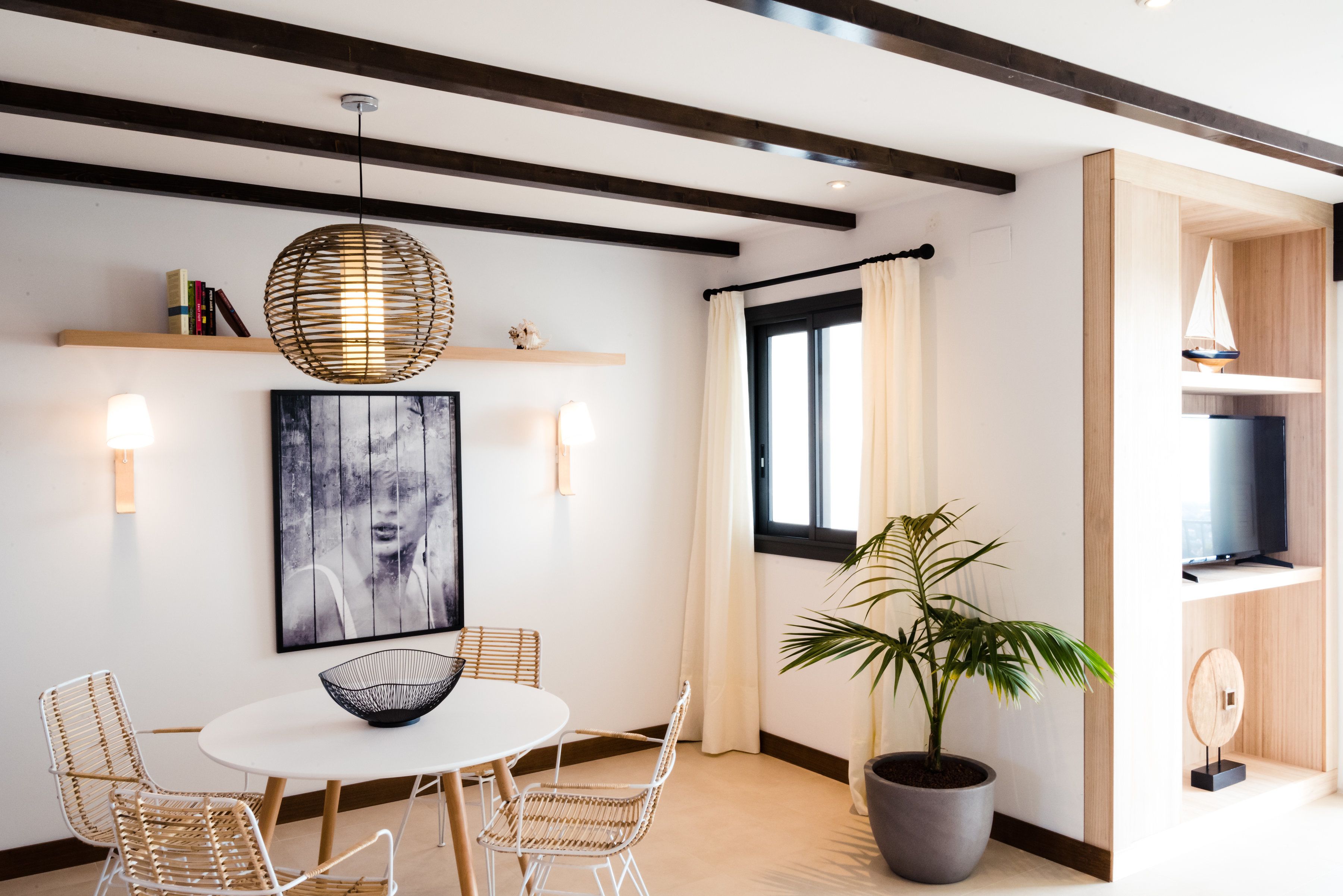 Appartement Supérieur, 1 chambre, vue mer, rez-de-chaussée (Sin Acceso Spa) | Salle de séjour | Télévision
