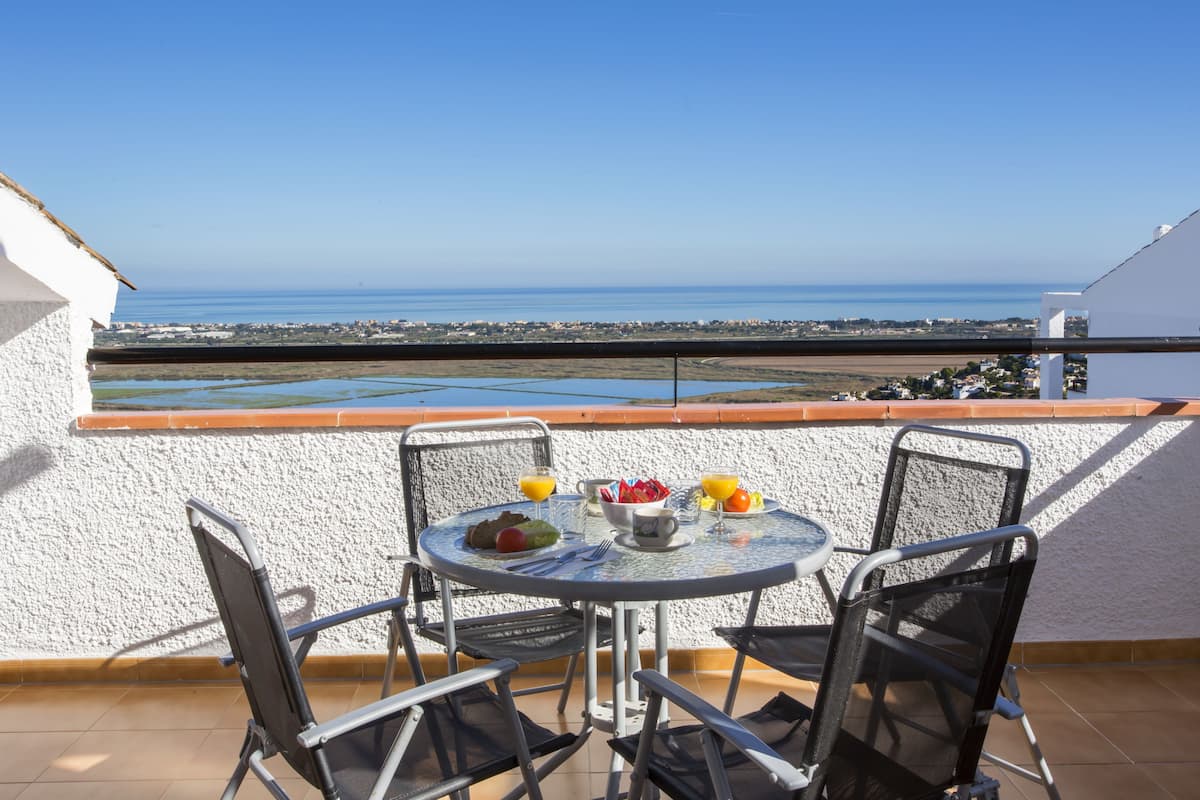 Apartment, 2 Bedrooms, Sea View (Sin Acceso Spa) | Terrace/patio
