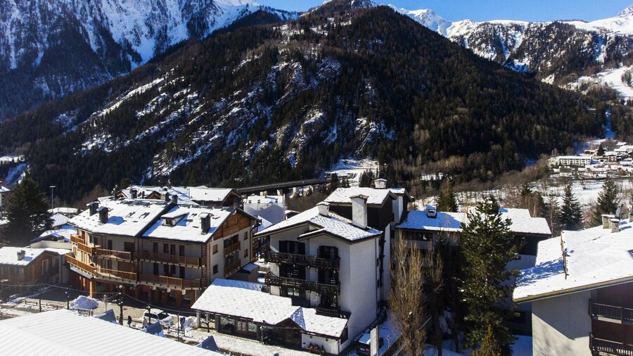 Hotel Les Jumeaux Courmayeur