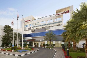 Exterior - Ramada by Wyndham Qurum Beach (Muscat)