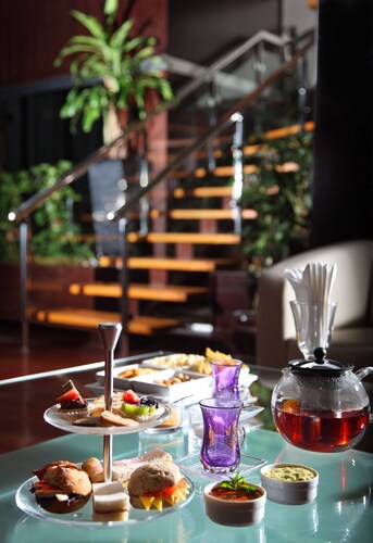 Ramada by Wyndham Qurum Beach