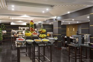 Daily buffet breakfast (OMR 6 per person)