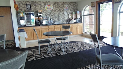 Super 8 by Wyndham Sapulpa/Tulsa Area