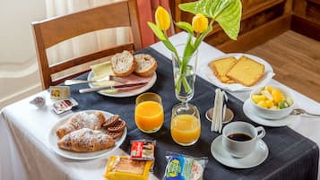 Colazione continentale a pagamento, servita tutte le mattine