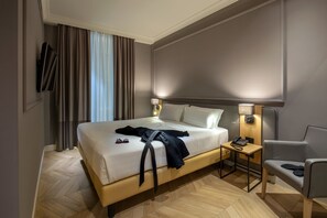 Superior kamer, 1 queensize bed | Hypoallergeen beddengoed, een minibar, individueel gedecoreerd