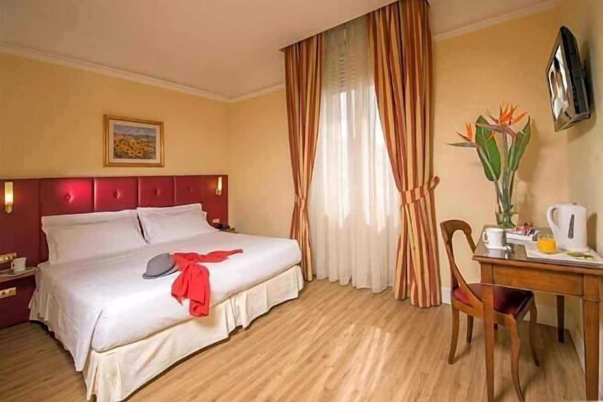 Literie hypoallergénique, minibar, décoration personnalisée