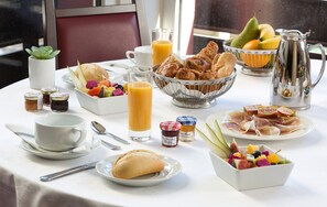 Daily buffet breakfast (EUR 10 per person)