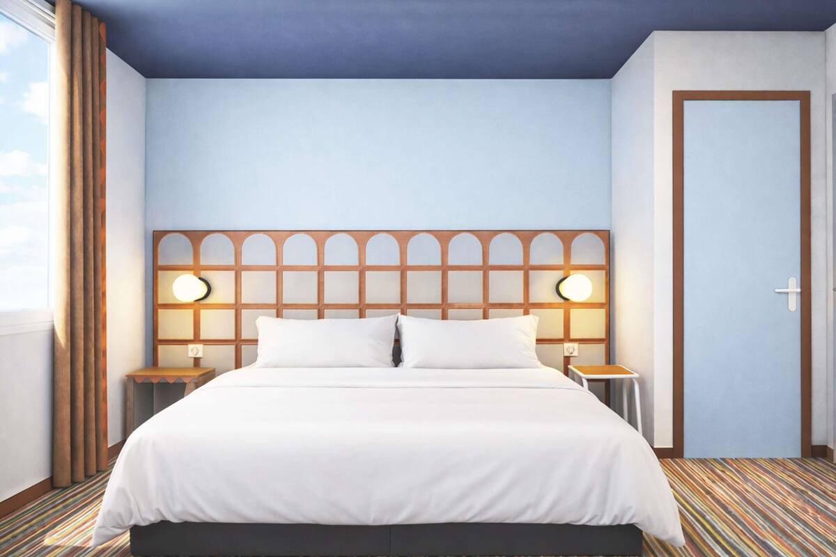Room, 1 Double Bed (Pop) | Premium bedding, in-room safe, desk, WiFi (free)