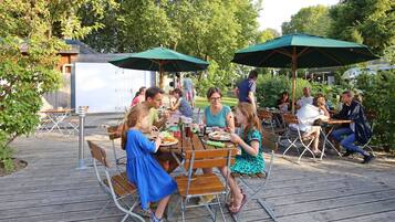 Wi-fi percuma, akses kerusi roda