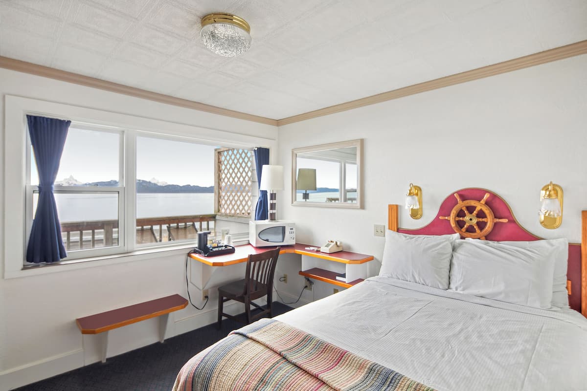 مكواة/لوح كي وواي فاي مجانًا وملاءات أسرّة