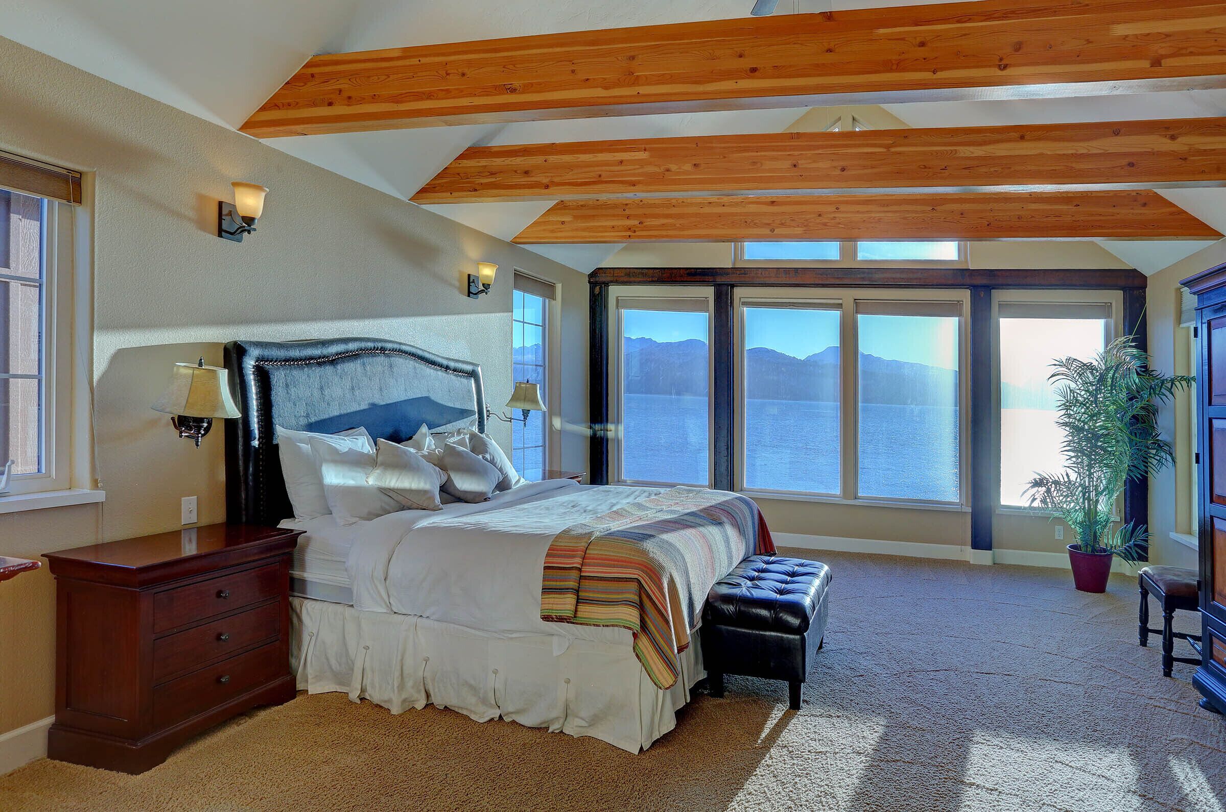 condo, 1 bedroom, kitchen, bay view | iron/ironing board, free wifi, bed sheets