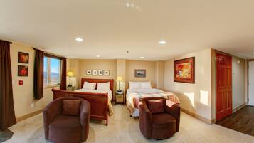 Estudio, 2 camas Queen size, vista parcial al océano, planta baja | 1 habitación, tabla de planchar con plancha, wifi gratis y ropa de cama