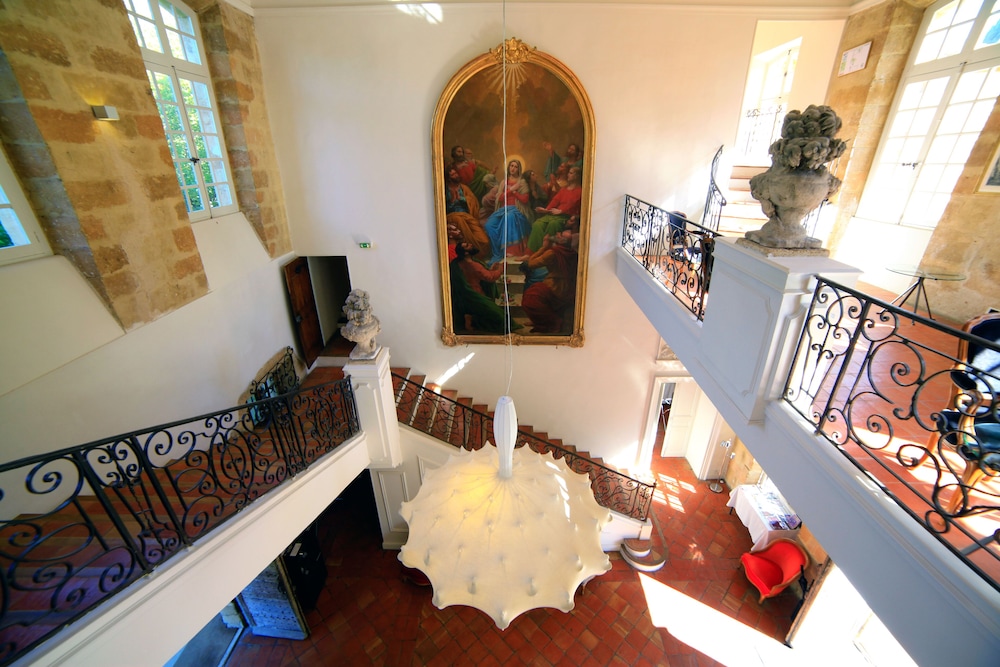 Château de la Pioline, Restaurant Gastronomique à Aix-en-provence by null