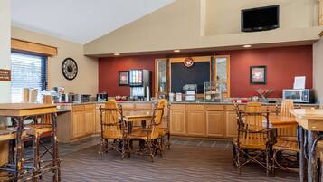 Free daily buffet breakfast