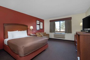 Room, 1 Queen Bed, Accessible, Non Smoking | Desk, laptop workspace, blackout drapes, iron/ironing board - AmericInn by Wyndham Park Rapids (Park Rapids)