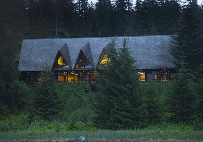 Glacier Bay Lodge