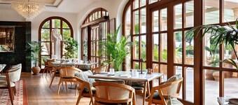 The St. Regis Mardavall Mallorca Resort