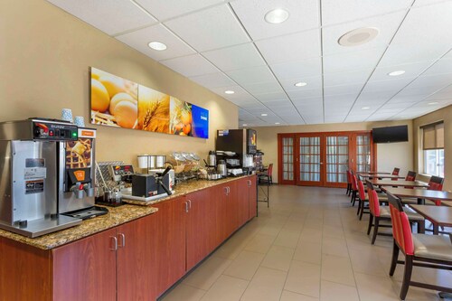 Comfort Inn Green Valley I-19