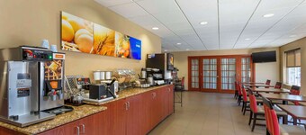 Comfort Inn Green Valley I-19