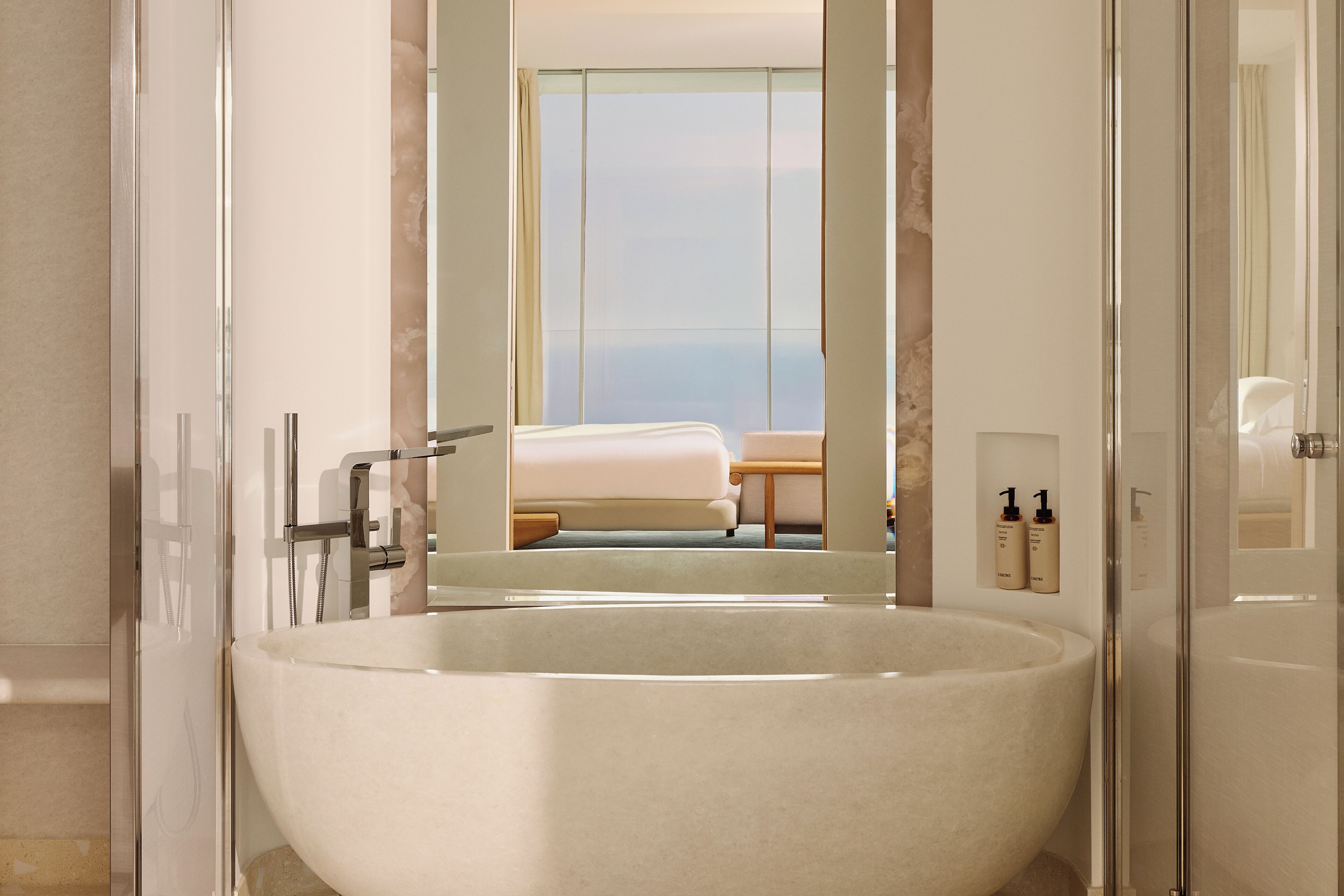 Estudio Grand, vista al mar | Baño