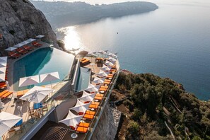 Outdoor pool, open 9:00 AM to 6:00 PM, pool umbrellas, pool loungers - The Maybourne Riviera, Maybourne  (Roquebrune-Cap-Martin)