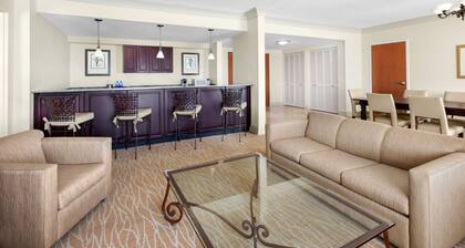 DoubleTree by Hilton Sunrise - Sawgrass Mills