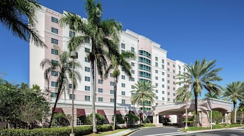 DoubleTree by Hilton Sunrise - Sawgrass Mills