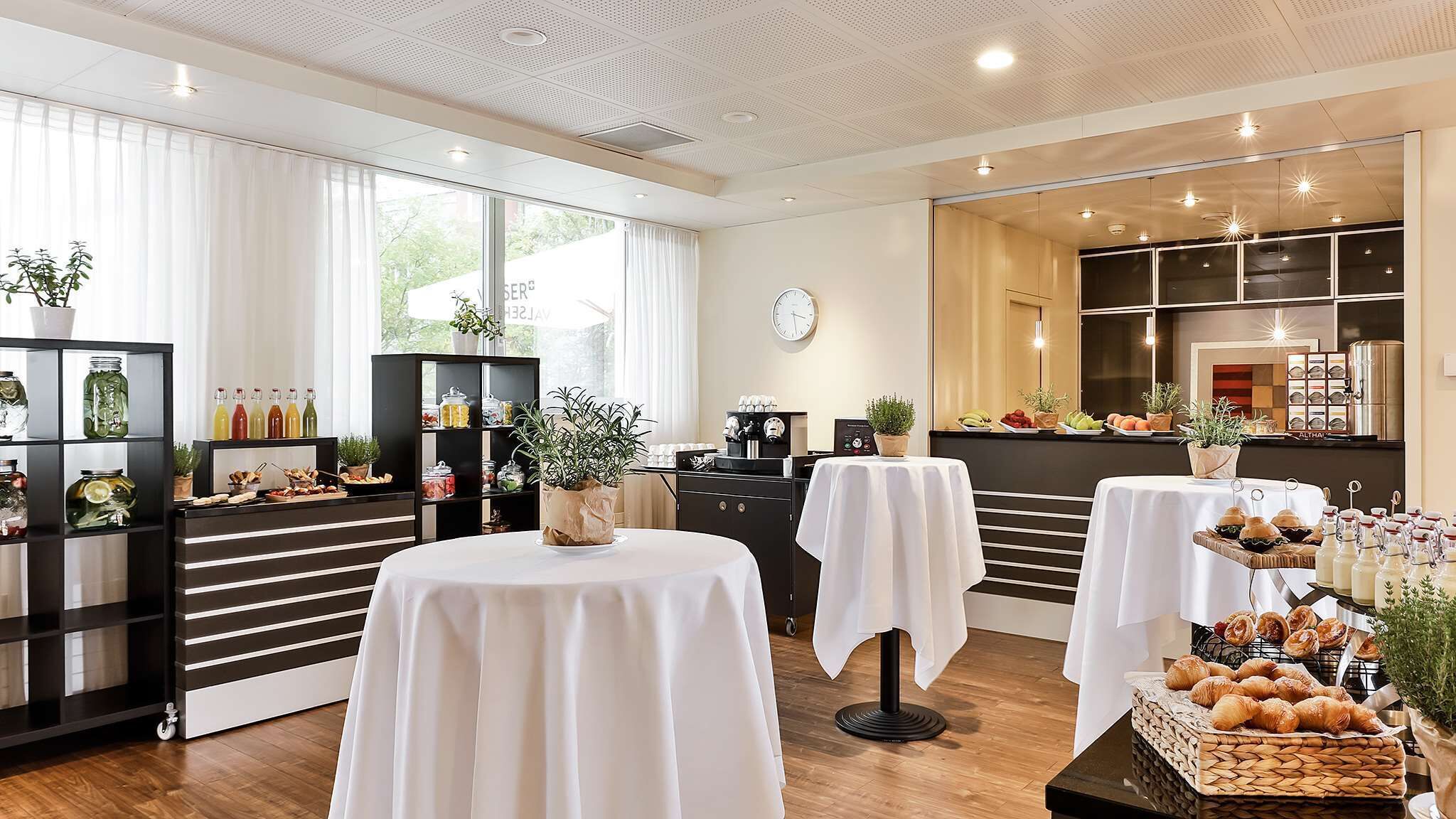 Photo - Essential by Dorint Basel City