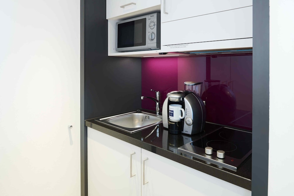 Essential by Dorint Basel City by null