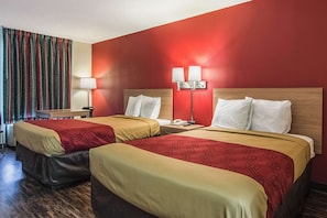 In-room safe, soundproofing, free WiFi, bed sheets