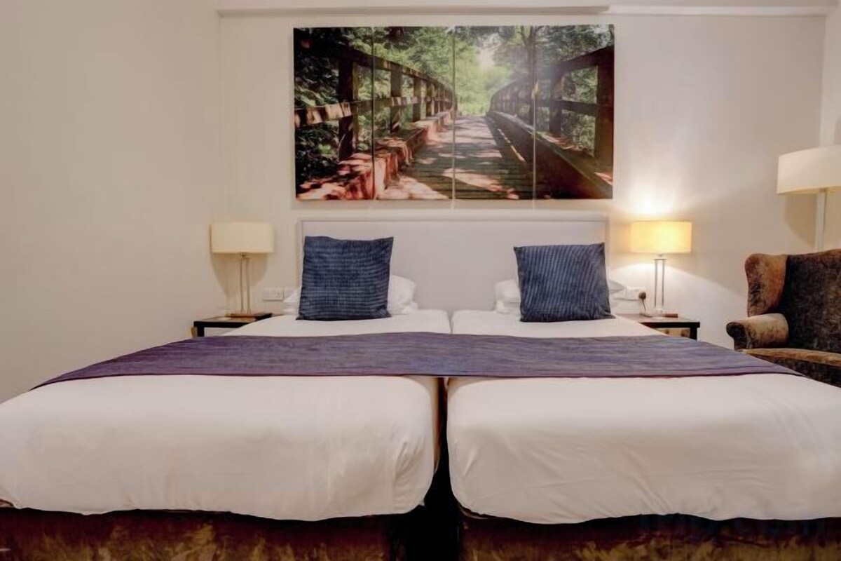 In-room safe, desk, iron/ironing board, free cots/infant beds