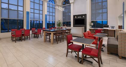 Holiday Inn Express Hotel & Suites Cedar Park by IHG