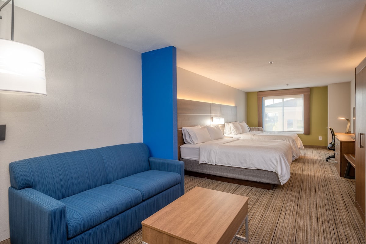 Suite, 2 Queen Beds | 1 bedroom, in-room safe, desk, iron/ironing board