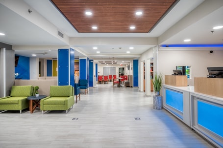 Fachada. Holiday Inn Express Hotel & Suites Greenville by IHG